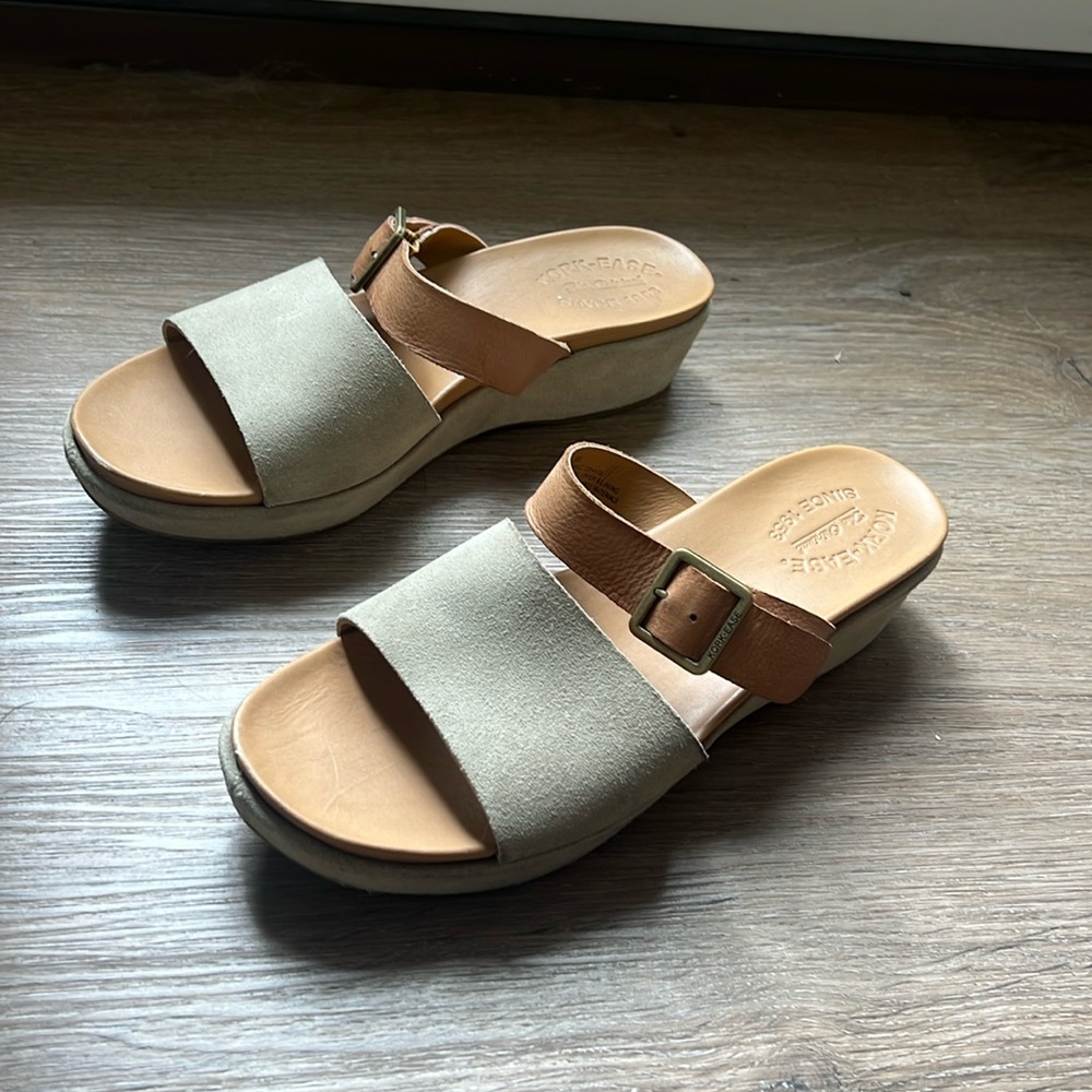 Kork-ease tan slides, suede and leather